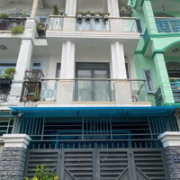 Tôi Cần Bán Vội Nhà Để Định Cư. Xe Hơi Đậu. Trung Tâm Quận 7, Xây Tâm Huyết 3 Tầng Hơn 8 Tỷ Thôi.