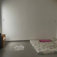 Cho Thuê Nhà Trung Tâm Phường Tnp B Quận 9.Diện Tích5X20M, 1 Trệt 2 Lầu 5 Phòng Ngủ Full Nội Thất, Đường Xe Tải