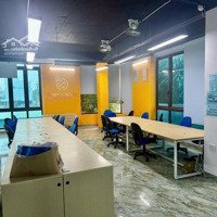Đông Vệ 80M2 Thông Sàn Full Nội Thất Văn Phòng