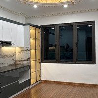 Bán Nhà Riêng 37M2 Tại Phố Giang Văn Minh, Đôj Cấn , Ba Đình,Hn