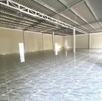 Cho Thuê Kho Mới Xây, Mặt Tiền Công Viên Tại Trung Tâm Bến Lức Long An.