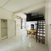 Cho Thuê Căn Hộ Có Gác Cao Cấp, Cửa Sổ Đón Nắng Rộng 35M2 Ở Hồ Văn Huê Gần Sân Bay Ở Phú Nhuận