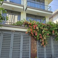 Bán Biệt Thự Sang Trọng Đường D17, Khu Liên Phường, Tp. Thủ Đức