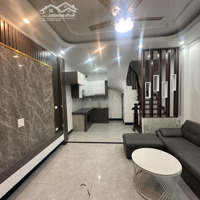 Việt Hưng Nhà 5 Tầng 43M2 Oto Đỗ Cổng Inbox Hoặc Liên Hệ 0967794736 Kim Huệ