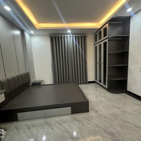 Việt Hưng Nhà 5 Tầng 43M2 Oto Đỗ Cổng Inbox Hoặc Liên Hệ 0967794736 Kim Huệ