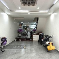 Bán Nhà Dân Xây 89M2 Phố Lê Văn Thuyết Quán Nam
