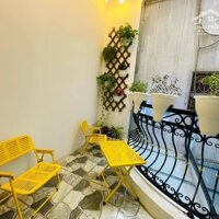 Nhà Đẹp PHỐ CỔ CẢM HỘI, Hai Bà Trưng 39/43m, 4 tầng, mt 8m, giá 8.6 tỷ.
