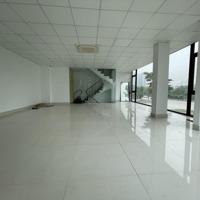 Cho Thuê Văn Phòng Lô Góc Đẹp, Đường Rộng, 80M2/Tầng, , View Đẹp , Sàn Thông