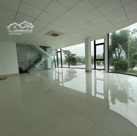 Cho Thuê Văn Phòng Lô Góc Đẹp, Đường Rộng, 80M2/Tầng, , View Đẹp , Sàn Thông