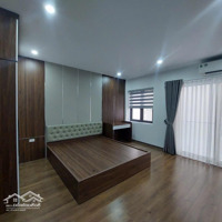 Bán Nhà Nguyễn Văn Cừ Giá Nhỉnh 10 Tỷ Ở Ngay!