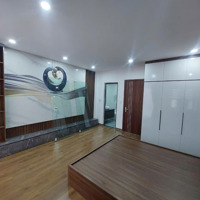 Bán Nhà Nguyễn Văn Cừ Giá Nhỉnh 10 Tỷ Ở Ngay!