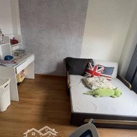 Nhàmặt Tiềncăn Góc Đẹp -Nguyễn Đình Chiểu, P4 Q4- Sẵn Dòng Tiền -Diện Tích44M2 - Btct 3 Tầng - Chỉ 15Tỷ