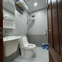 Bán Gấp Nhà Mặt Phố Nguyễn Khang Diện Tích 70M2,8 Tầng Thang Máy,Mặt Tiền 6M Giá Bán 35 Tỷ