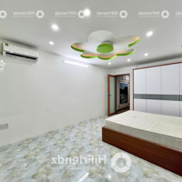 1 Phòng Ngủ Tách Bếp 40M2 Ngay Công Viên Làng Hoa