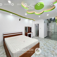 1 Phòng Ngủ Tách Bếp 40M2 Ngay Công Viên Làng Hoa
