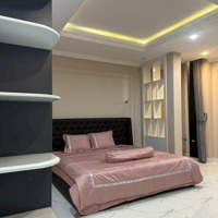 Siêu Phẩm Nhà Đẹp Mặt Tiền Đống Đa-Vuông Vức- Giá Đầu Tư