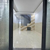 Cho Thuê Nhà Nguyên Căn Hẻm 538 Đoàn Văn Bơ Quận 4