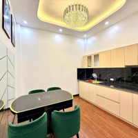 6. 95 Tỷ-40M2-4 Tầng-4 Ngủ-Mặt Tiền 3.5M-Full Nội Thất-20M Ra Phố