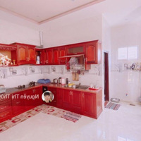 12.5 Tỷ-Biệt Thự Góc 2Mt Sân Vườn - Gần Khu Đô Thị Fpt Và Chợ Non Nước Đà Nẵng- Gía Ngang Giá Đất