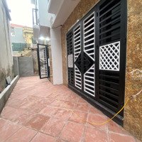 Nhà 4T*42M2 Ngay Trục Đường Chính Ô Tô Tránh, Ô Tô Ỗ Ngày Đêm,Cách Đại Lộ 800M. Giá Chỉ 3,5Tỷ(Cótl)