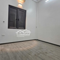 Trần Quốc Hoàn 35M2 4 Tầng Nhỉnh 14 Tỷ - Ô Tô Vào Nhà -Nhà Mới - 2 Thoáng - Ngõ Thông Rộng - Sẵn Sổ