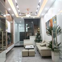 Bán nhà Yên Phụ 72m2 nhà đẹp oto đỗ sát nhà thang máy 16 tỷ