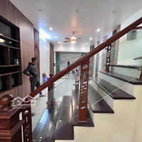 Bán Nhà - Quan Hoa - Cầu Giấy - Full Nội Thất Tiền Tỷ- 50M Ra Phố -Tiện Ích Vô Vàn Kd Siêu Đỉnh