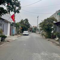 Hàng ngon đầu ngõ 131, Tân Thành, Dương Kinh, Hải Phòng 100m