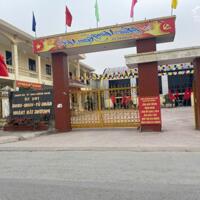 Hàng ngon đầu ngõ 131, Tân Thành, Dương Kinh, Hải Phòng 100m