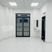 Cho Thuê Biệt Thự Vinhomes Quận 9 Làm Văn Phòng Giá Bán 40 Triệu /Tháng