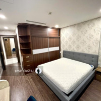 Cho Thuê Căn Góc Sunshine Sky (2Pn+1, 2Wc) 85M2 Full Nội Thất Giá 18 Triệu/Tháng