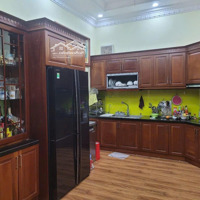 Bán Biệt Thự Bát Khối, , Long Biên , Gara Ô Tôdiện Tích323M2 ,Mt 10M Giá Chào 42,2 Tỷ.