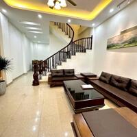 LOANH QUANH 7 CỦ TỎI ,THỔ CƯ DÂN XÂY DỰNG , NGÕ NÔNG ,Ô TÔ THÔNG , SỔ ĐỎ CHÍNH CHỦ , DÒNG TIỀN . LỆ MẬT - LONG BIÊN.
