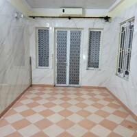 Cho thuê nhà ngõ 101 Thanh Nhàn 30m2, 5 tầng, KD Spa, buôn bán kết hợp ở hộ gia đình, 10tr/th