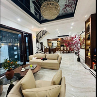 Đào Tấn - Ba Đình - Phố Vip - Biệt Thự Mini- Vài Bước Ra Phố- Lô Góc 3 Thoáng _ Nội Thất Cao Cấp