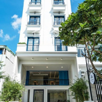 Bán Nhà Tây Hồ Toà Nhà Chdvcc 120M2*10Tmặt Tiền8, 35Chcc View Hồ Tây Lộng Gió, H/S 200 Triệu, Nhỉnh 35.68Tỷ