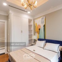 Hot. Cho Thuê Center Point 110 Cầu Giấy, Căn 130M, 3 Ngủ, Full Nội Thất, 23 Triệu. Liên Hệ: 0971,342,965