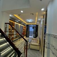 Bán nhà riêng Bùi Minh Trực 2 tầng 2 pn 2 wc Phường 5 quận 8 chỉ nhỉnh 4 tỷ