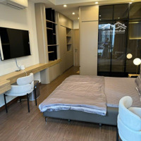 Bán Nhà Lò Đúc, Diện Tích 40M2, Xây 5 Tầng Chắc Chắn, Giá Bán 8.8 Tỷ, Nhà Đẹp Ở Ngay, 0982281144