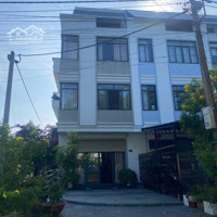 Cho Thuê Căn Góc 2 Mặt Tiền 2 Phòng Ngủ 3 Vệ Sinh 100M2, Đ.hùng Vương, P.6, Tân An, Long An, Đẹp, Tiện Ích