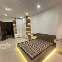 Bán Nr Tại Ngay Kđt Cổ Nhuế, 8,2 Tỷ, 37,5M2, 6 Tầng, 3 Phòng Ngủ 4Wc