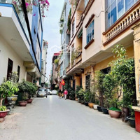 Bán Nhà Chính Chủ - Ngô Quyền, Hà Đông, 65M2, 4 Phòng Ngủ 3 Tầng - Ô Tô Đỗ Cửa - Nhỉnh 8 Tỷ