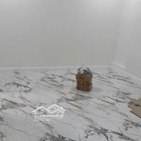 Cho Thuê Nhà Nguyễn Thái Học: 80M2 X 5 Tầng,Mặt Tiền3.5M, Nở Hậu 5M. Thang Máy, Điều Hòa Các Tầng