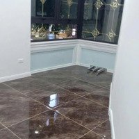 Cho Thuê Nhà Nguyễn Thái Học: 80M2 X 5 Tầng,Mặt Tiền3.5M, Nở Hậu 5M. Thang Máy, Điều Hòa Các Tầng