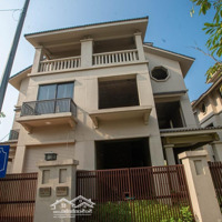 Bán Căn Biệt Thự Song Lập 180M2 Hướng Đn Thoáng Mát Liên Hệ: 0977.126.839