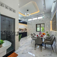 Sụp Hầm! Giá Cực Rẻ! Nhà Đẹp 4 Tầng Ở Mặt Tiền Đường Nguyễn Hoàng: 60M2, 4X15M - 4 Pn