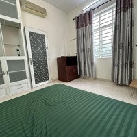 Nhà Nhỏ Gọn Cho Thuê Nguyên Căn, 2 Phòng Ngủ 2 Vệ Sinh, Gần Trường Đua Phú Thọ Q11