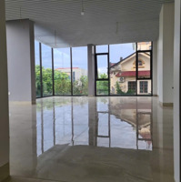 Cho Thuê Nhà Mặt Phố Ái Mộ 50M2 X 2 Tầng, 18 Tr/Th
