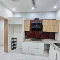Bán Nhà Hoàng Mai 60M2 - Mặt Tiền 4,2M - Chỉ 7.5 Tỷ. Gần Phố