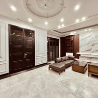 Song Lập Manhattan Vinhomes Imperia 160.5M2, Full Đồ Có Thang Máy